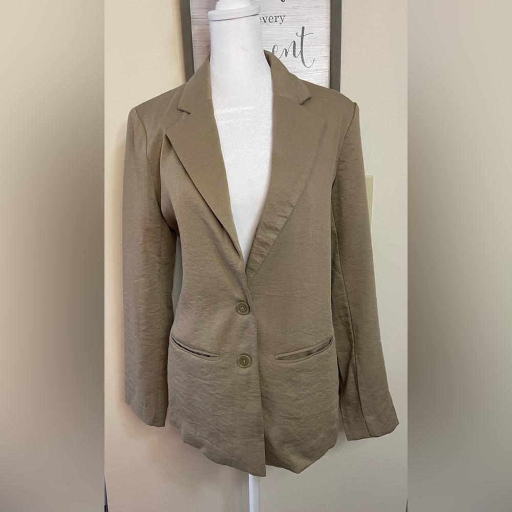 Brooke Shields Timeless Ponte Blazer Jacket 2 Buttons Closure Size XXS. NWT